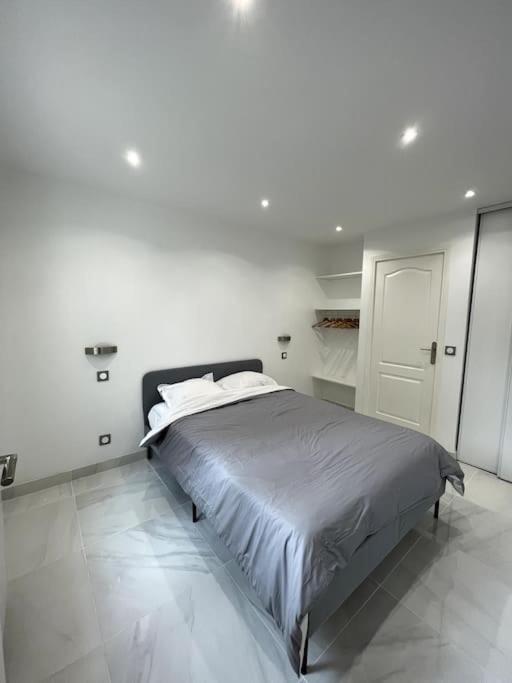Appartement Cosy Et Moderne Proche De Disneyland Бюсси-Сен-Жорж Экстерьер фото